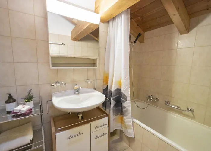 Chasa Sur Chafarrer *