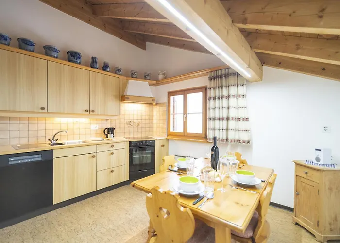 Chasa Sur Chafarrer *